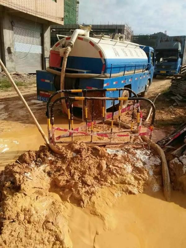 东坡工地淤泥清淤