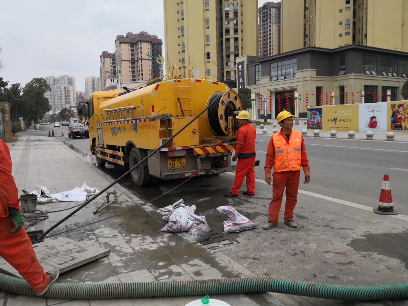 东坡排污管道清淤-管道清洗